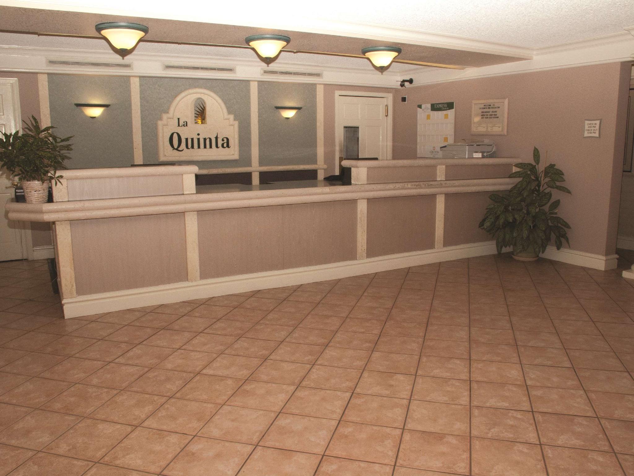 La Quinta Inn By Wyndham Стоктон Екстер'єр фото