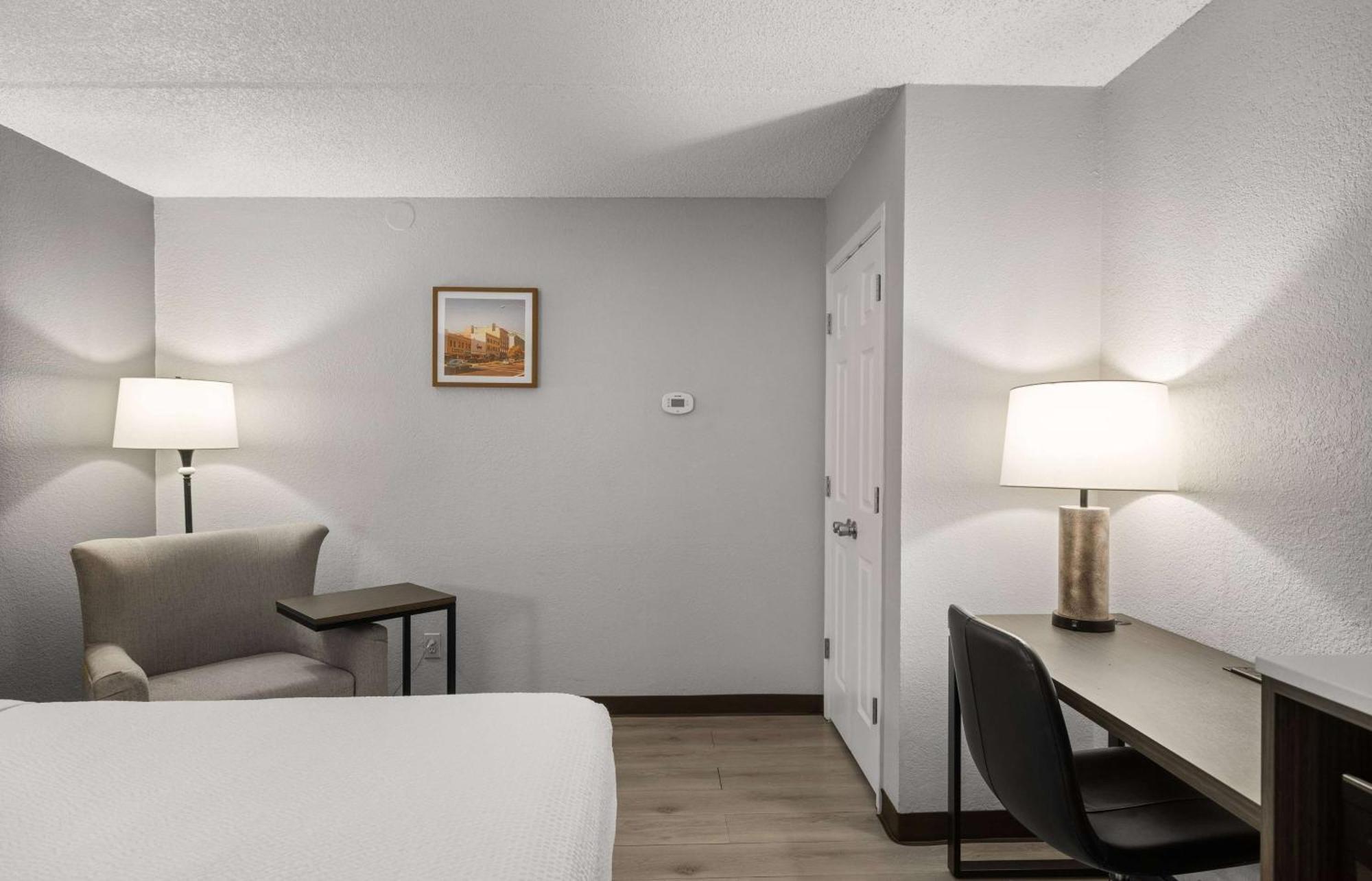 La Quinta Inn By Wyndham Стоктон Екстер'єр фото